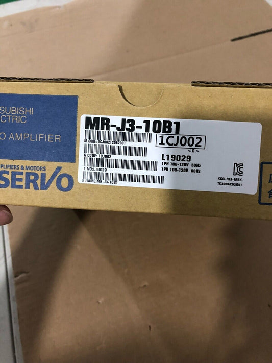 1PC MITSUBISHI AC SERVO DRIVER MR-J3-10B1 NEW FREE EXPEDITED SHIPPING DHL / UPS / FedEX