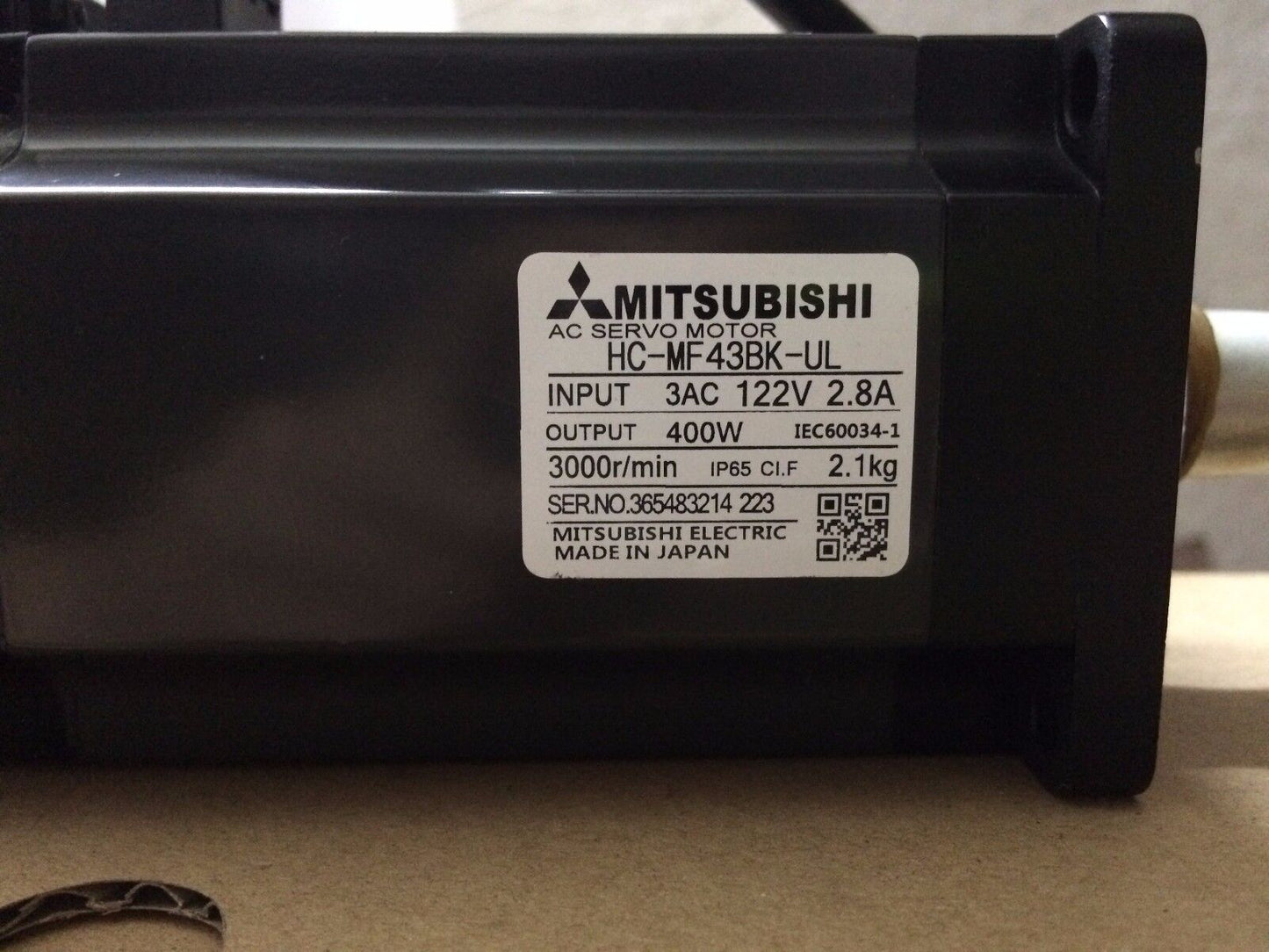 MITSUBISHI AC SERVO MOTOR HC-MF43BK-UL NEW ORIGINAL FREE EXPEDITED SHIPPING DHL / UPS / FedEx