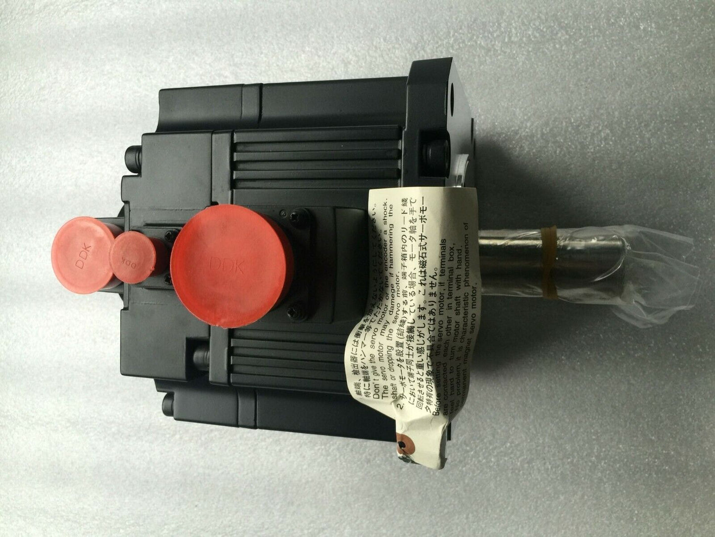 NEW MITSUBISHI AC SERVO MOTOR HC-SFS202BK HCSFS202BK FREE EXPEDITED SHIPPING DHL / UPS / FedEx