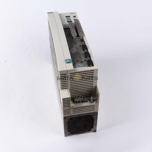 1PCS USED Lenze Servo Drive EVS9324-ES