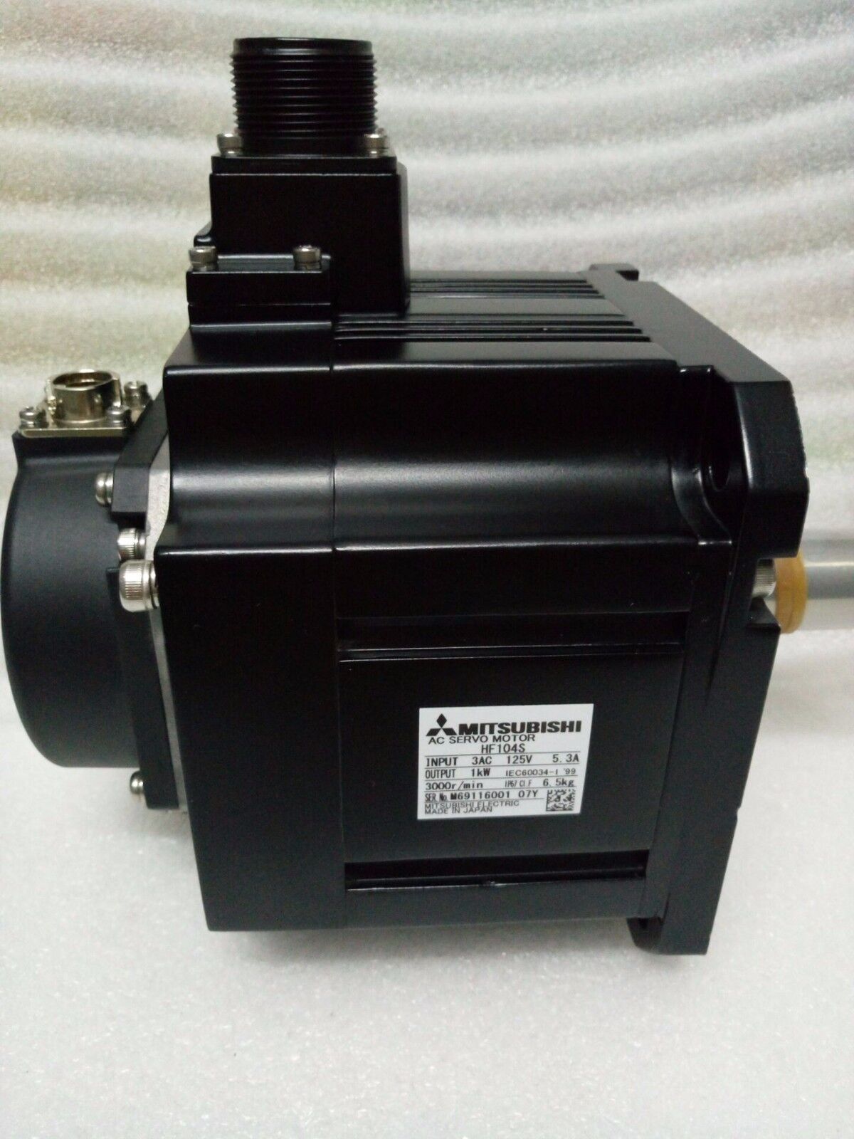 MITSUBISHI SERVO MOTOR HF104S-A47 HF104S NEW ORIGINAL FREE EXPEDITED SHIPPING DHL / UPS / FedEX