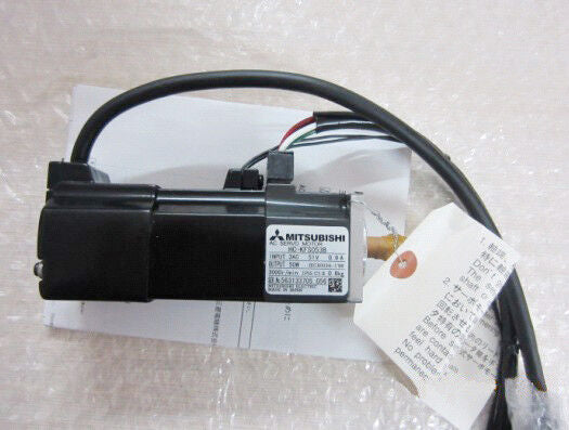 MITSUBISHI AC SERVO MOTOR HC-KFS053B NEW ORIGINAL FREE EXPEDITED SHIPPING DHL / UPS / FedEX