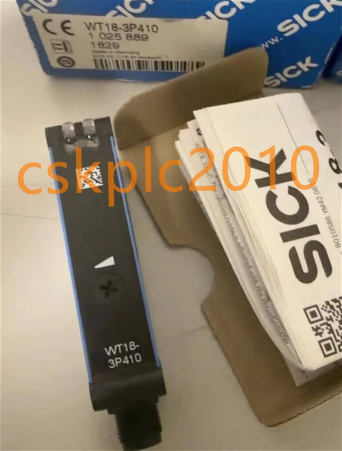1 PCS NEW IN BOX SICK Photoelectric switch WT18-3P410 1025889