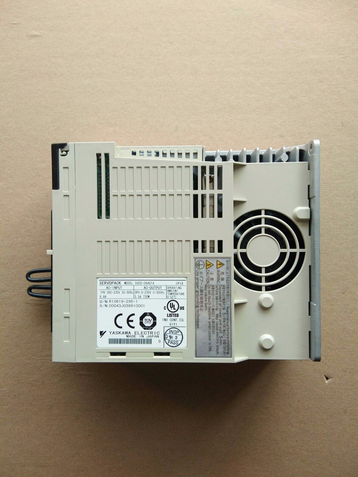 1PC NEW ORIGINAL YASKAWA AC SERVO DRIVER SGDS-08A01A SGDS08A01A FREE SHIPPING DHL / UPS / FedEx