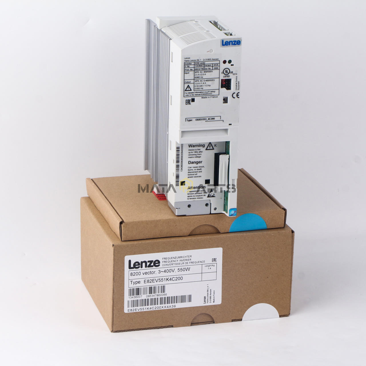 1PC New Lenze E82EV551K4C200 Frequency Converter New E82EV551_4C200