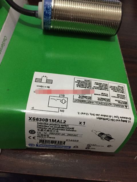 One New Schneider XS630B1MAL2 Proximity Switch Sensor Free Shipping DHL / UPS / FedEX