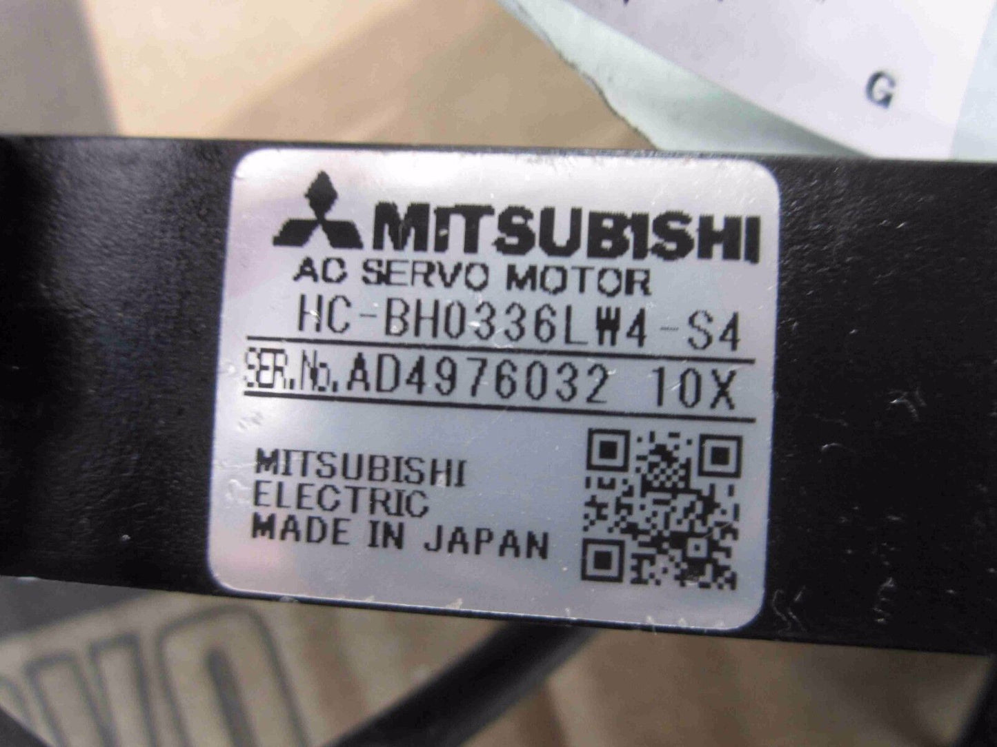 MITSUBISHI SERVO MOTOR HC-BH0336LW4-S4 NEW ORIGINAL FREE EXPEDITED SHIPPING DHL / UPS / FedEX