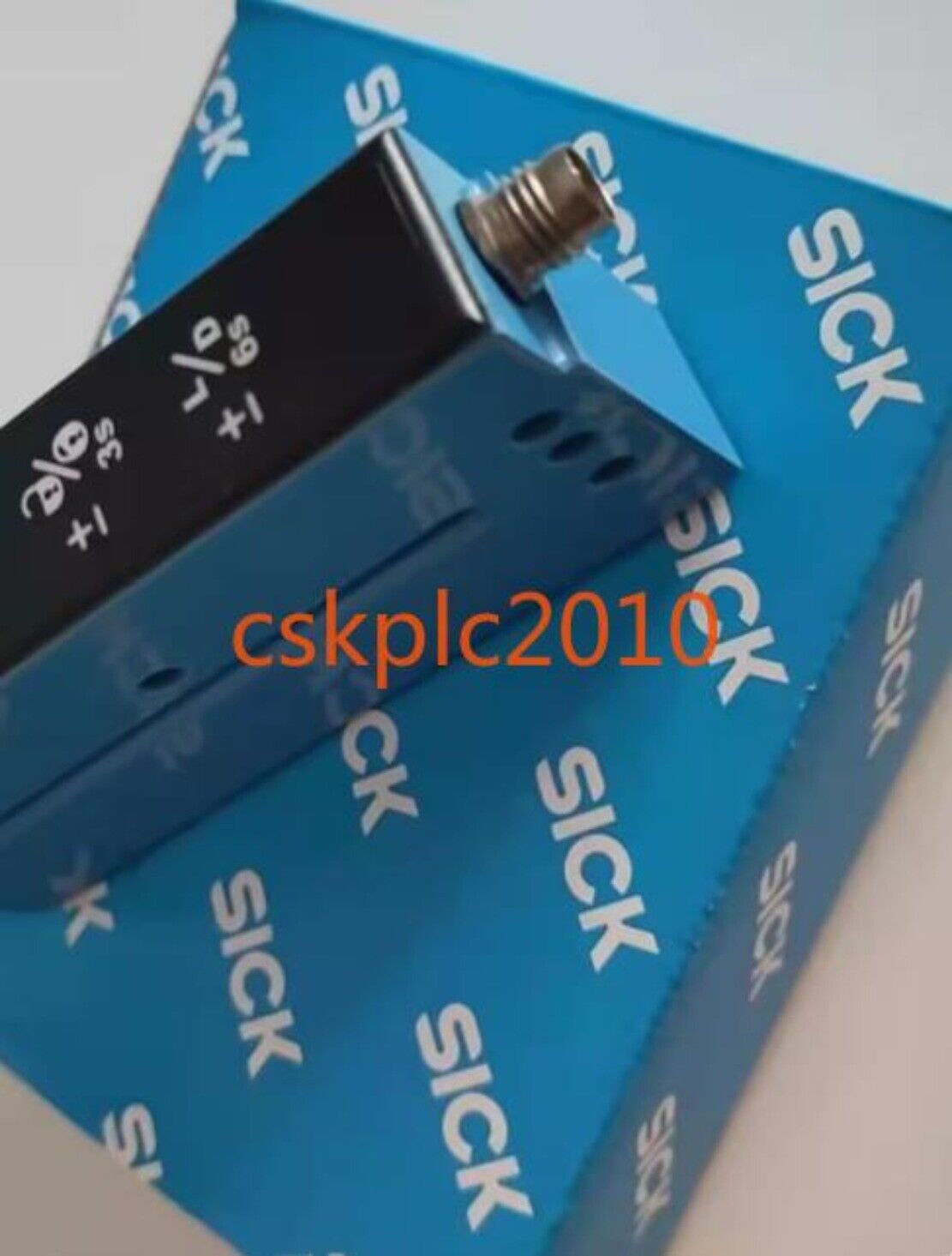 1PCS Original SICK slot sensor UFN3-70B413 6049678 in good condition in stock