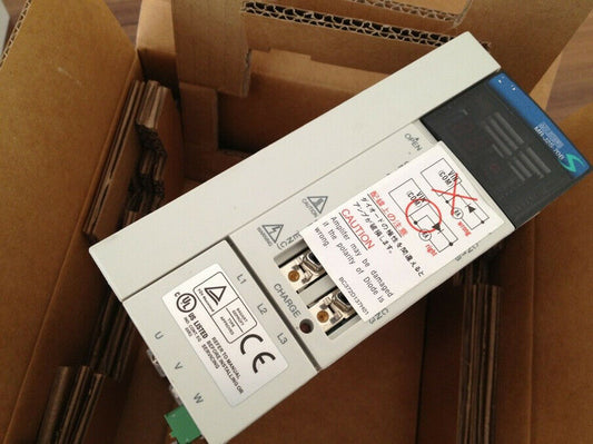 New Original Mitsubishi Servo Driver MR-J2S-70B MRJ2S70B Free Expedited Shipping DHL / UPS / FedEX