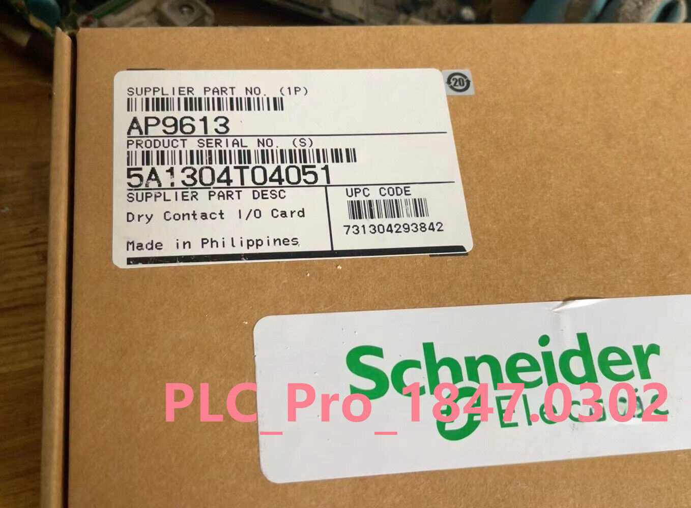 Brand New Apc Schneider Electric It Usa Ap9613 Dry Contact I/O Smartslot Card