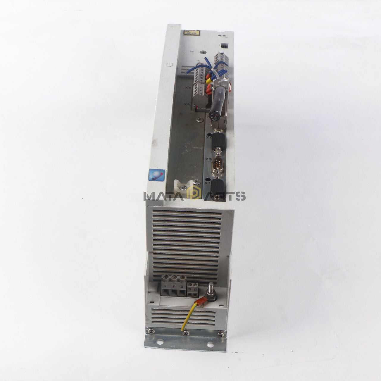ONE USED Lenze EVS9321-CSV003 Servo Drive