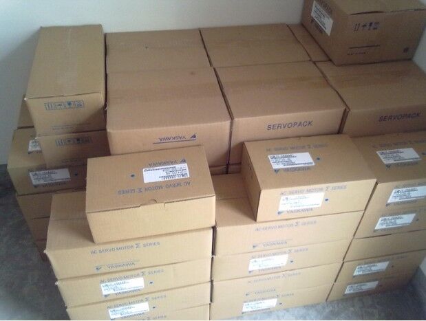 YASKAWA AC SERVO MOTOR SGME-08AF14 NEW ORIGINAL FREE EXPEDITED SHIPPING DHL / UPS / FedEx