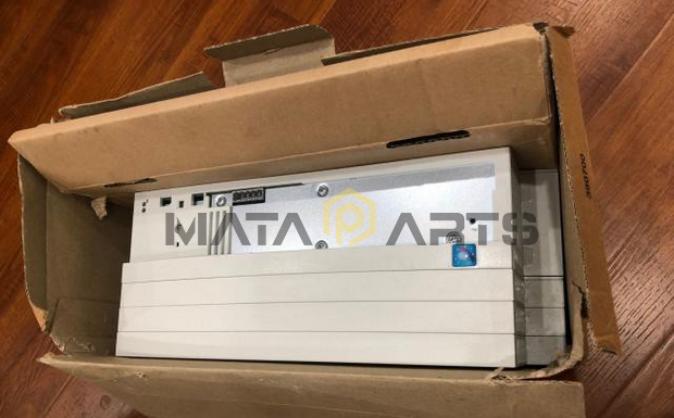 NEW ONE Lenze frequency converter EMB9342-E